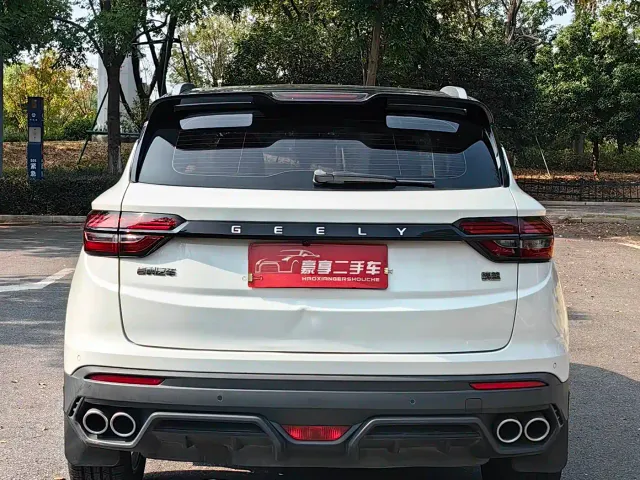 Geely Binyue 2021 1.4T DCT Diamond Edition — Фото автомобиля 13