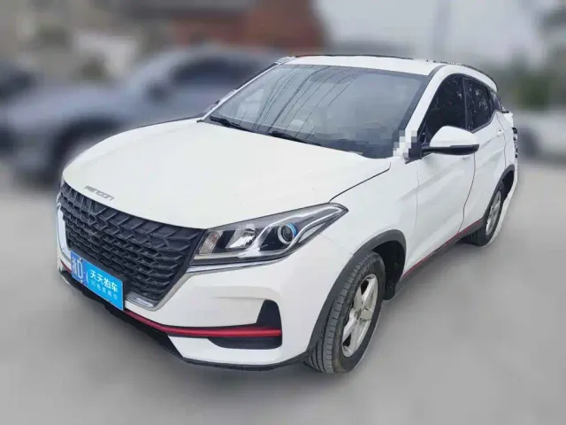 Фотография автомобиля — DFSK Fengon 500