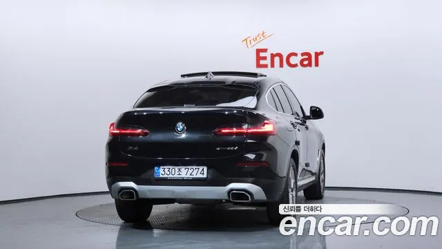 BMW X4 — Фото автомобиля 4