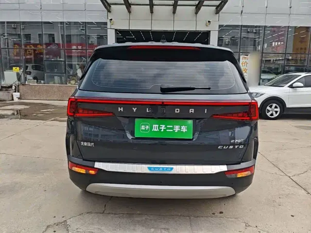 Hyundai Custo — Фото автомобиля 5