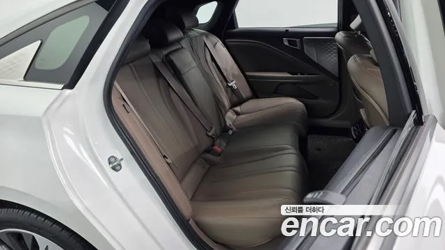 Kia K8 K8 Hybrid — Фото автомобиля 17