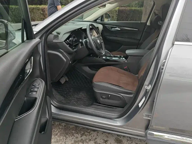 Buick Envision S — Фото автомобиля 17