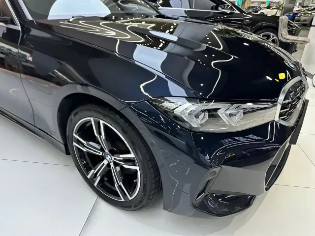 BMW 3 Series — Фото автомобиля 14