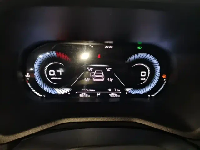 Geely Emgrand — Фото автомобиля 11