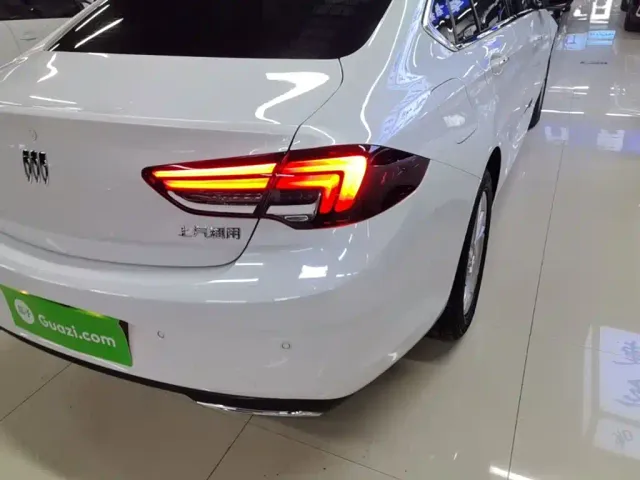 Buick Regal — Фото автомобиля 7