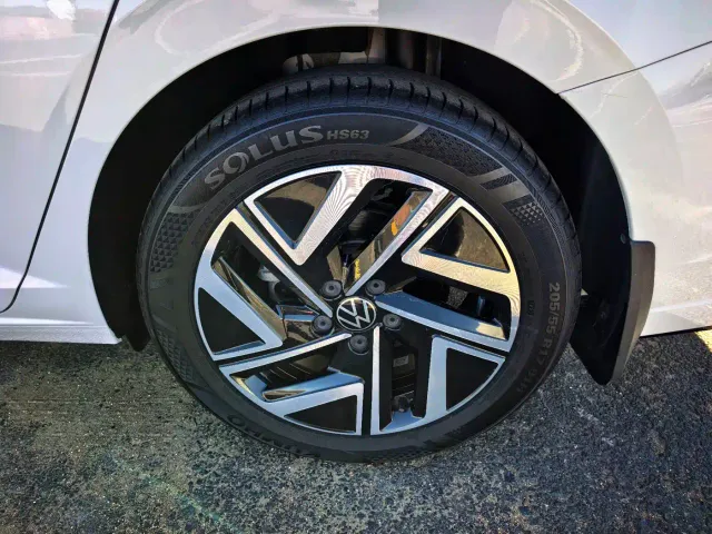Volkswagen Sagitar — Фото автомобиля 7
