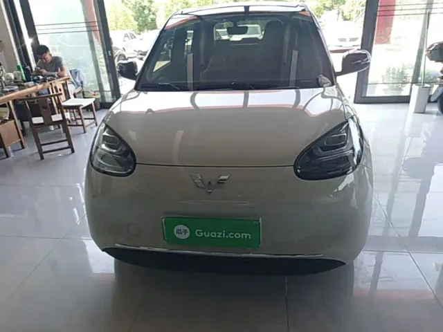 Wuling Bingo — Фото автомобиля 2