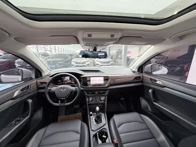 Volkswagen Tharu — Фото автомобиля 13