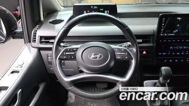 Hyundai Staria — Фото автомобиля 13