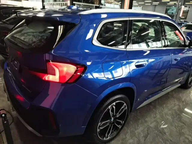 BMW X1 — Фото автомобиля 5