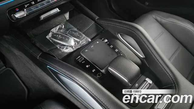 Mercedes-Benz GLE-Class — Фото автомобиля 17