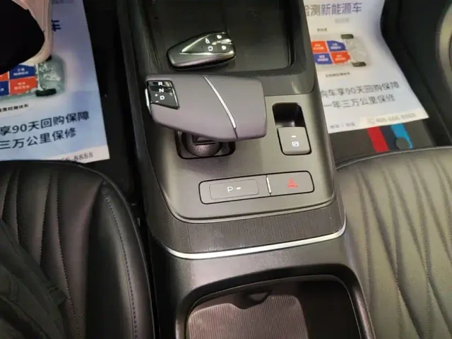 Changan Eado — Фото автомобиля 13