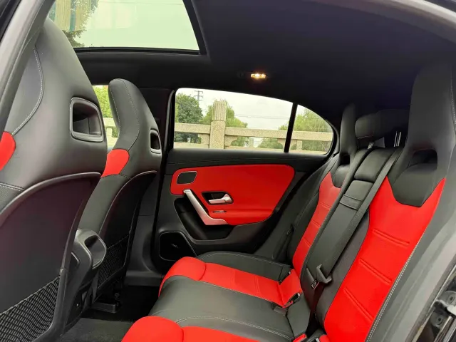 Mercedes-Benz A-Class AMG — Фото автомобиля 10