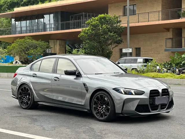 BMW M3 — Фото автомобиля 3