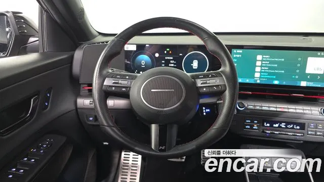 Hyundai Kona Kona (SX2) Бензин 1.6 Turbo 4WD — Фото автомобиля 12