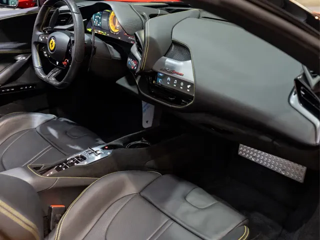Ferrari SF90 — Фото автомобиля 24