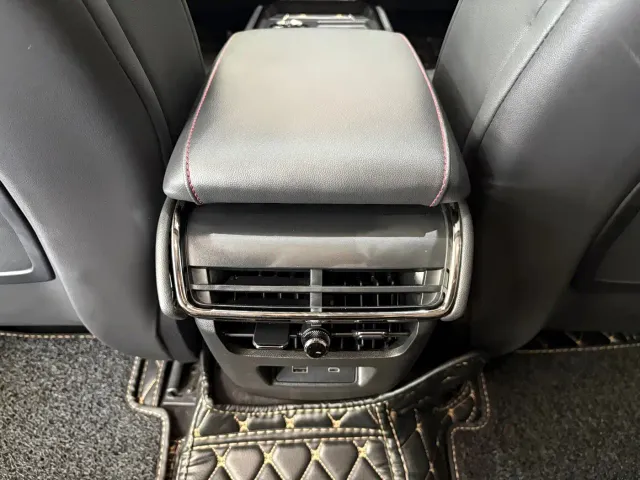Ford Mondeo — Фото автомобиля 19