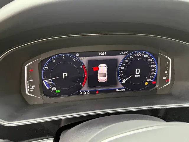 Volkswagen Passat — Фото автомобиля 15