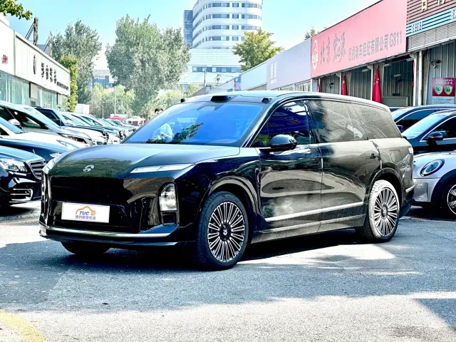 Фотография автомобиля — Nio ES8