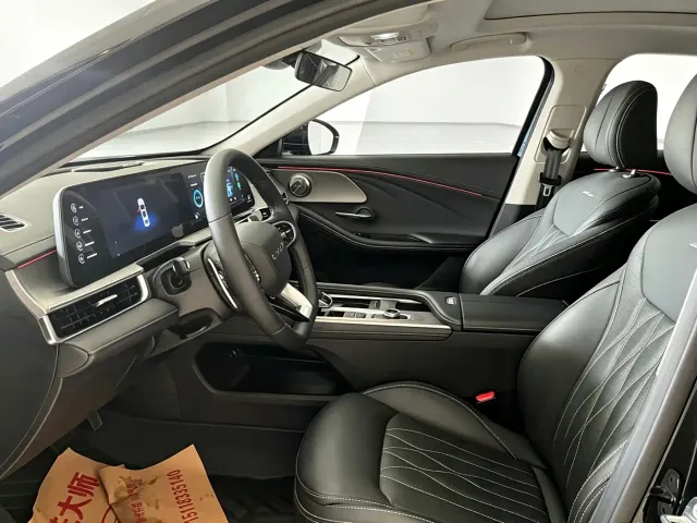 Chery Arrizo 8 — Фото автомобиля 4