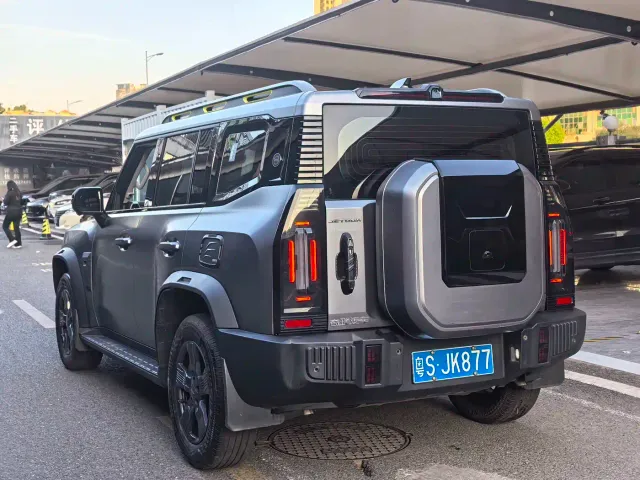 Jetour T2 — Фото автомобиля 6