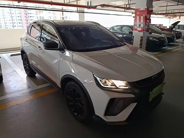 Geely Binyue — Фото автомобиля 3