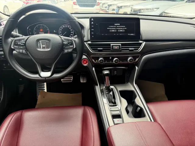 Honda Accord — Фото автомобиля 5