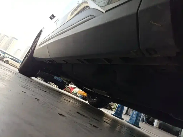 Ford Edge — Фото автомобиля 20