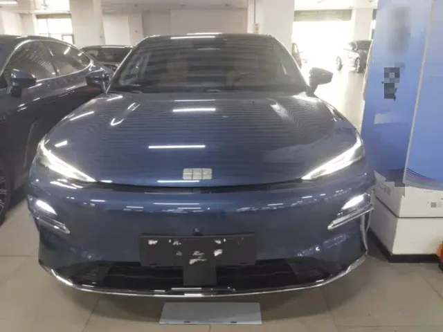 Geely Galaxy Xingyao 8 — Фото автомобиля 2