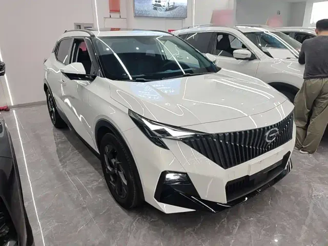 GAC Trumpchi GS3 — Фото автомобиля 3