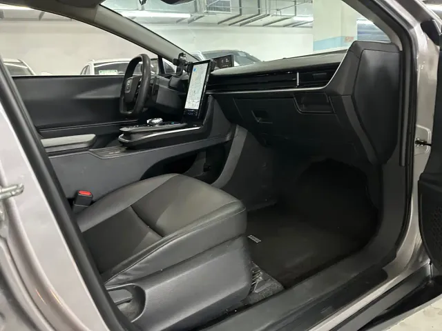 Toyota bZ3 — Фото автомобиля 20