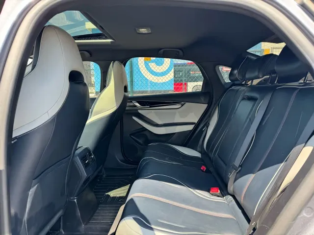 BYD Qin PLUS — Фото автомобиля 6