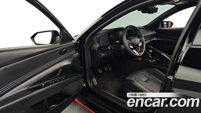Hyundai Avante CN7 — Фото автомобиля 15