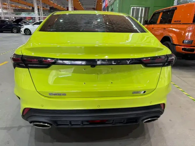Geely Binrui — Фото автомобиля 11