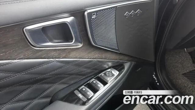 Kia K8 Hybrid — Фото автомобиля 27