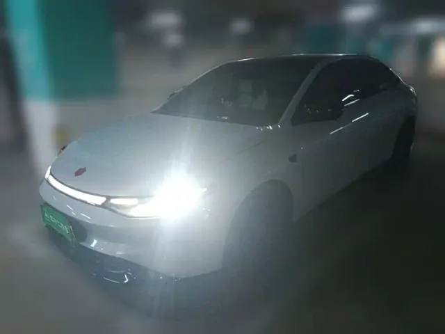 Фотография автомобиля — Leapmotor C01