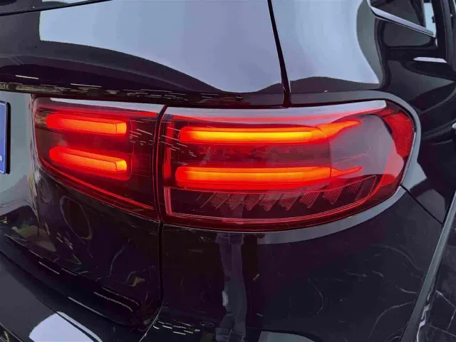 Mercedes-Benz GLB-Class — Фото автомобиля 13