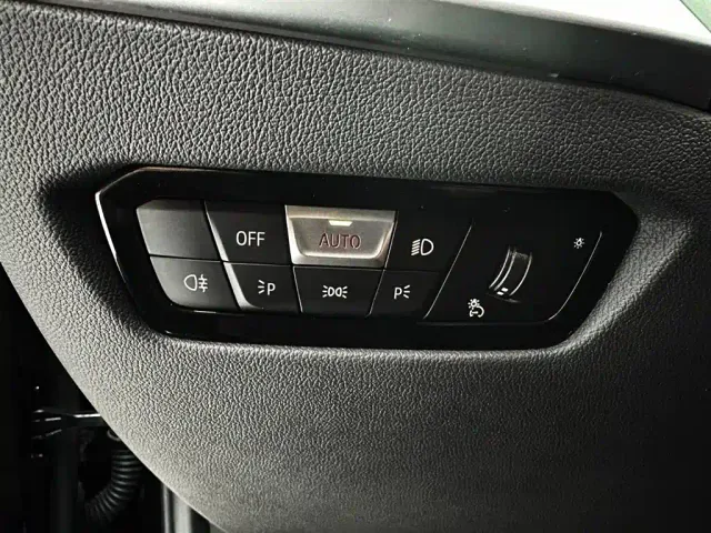 BMW 3 Series — Фото автомобиля 24
