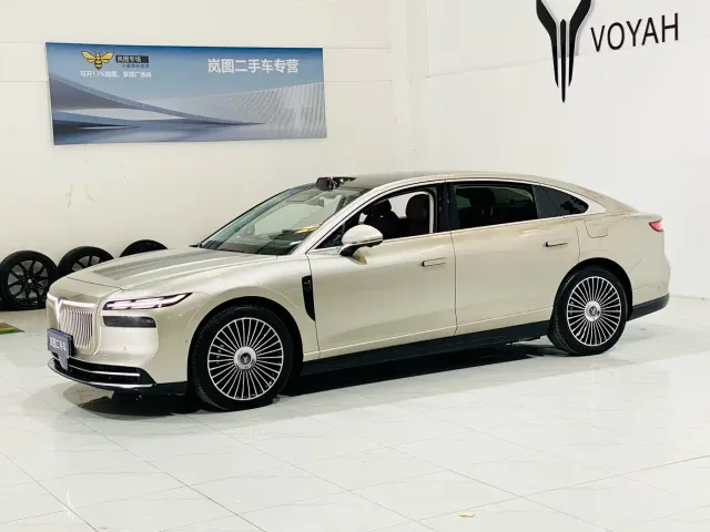 Voyah Zhuiguang L — Фото автомобиля 24