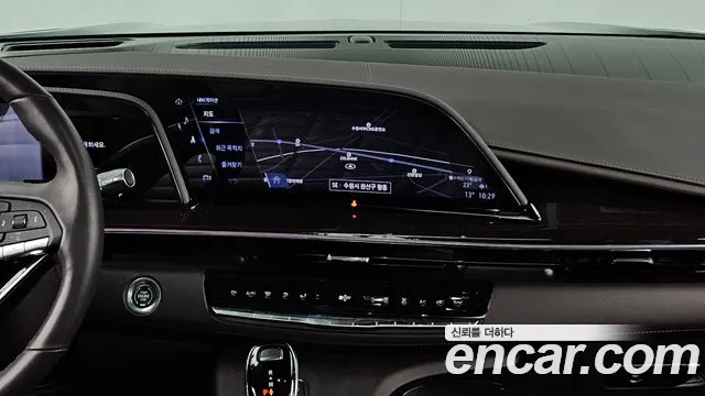 Cadillac Escalade 5th Gen — Фото автомобиля 26