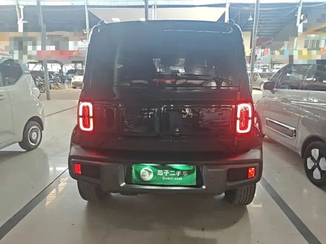 Baojun Yep — Фото автомобиля 5