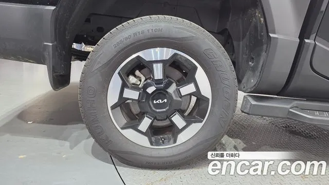 Kia Tasman Tasman 2.5T Бензин 4WD — Фото автомобиля 4