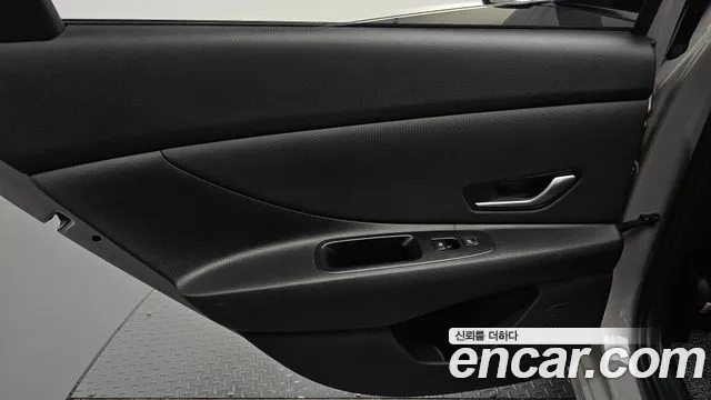 Hyundai Avante CN7 — Фото автомобиля 14