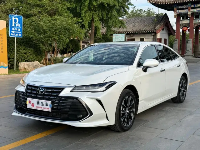 Фотография автомобиля — Toyota Avalon