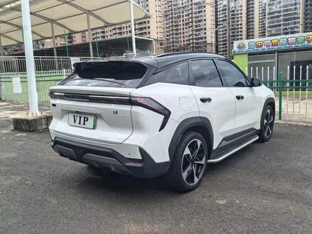 Geely Galaxy L7 — Фото автомобиля 7