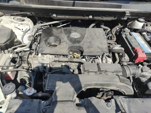Toyota Wildlander — Фото автомобиля 19