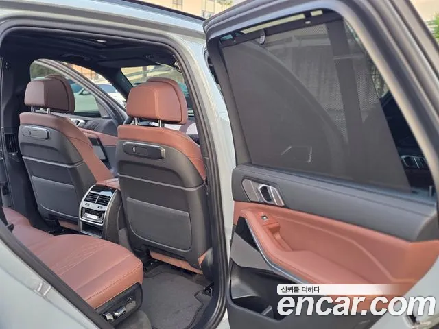 BMW X5 — Фото автомобиля 12
