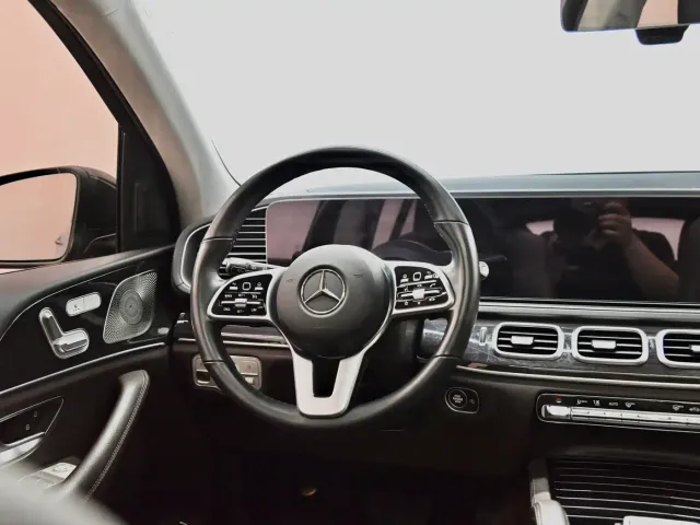 Mercedes-Benz GLE-Class — Фото автомобиля 12