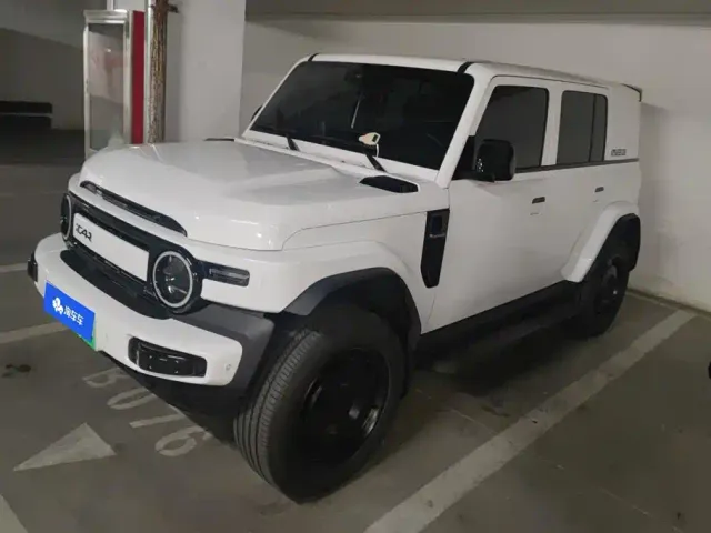 Фотография автомобиля — iCAR V23