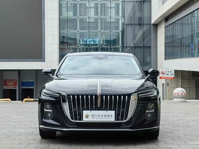 Hongqi H5 — Фото автомобиля 3